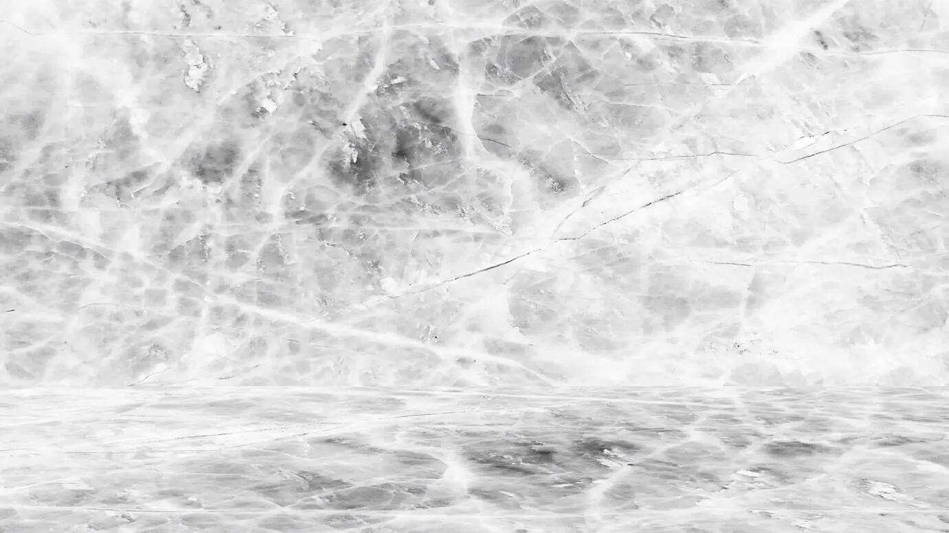 Natürliche weiße Marmortextur für Skins, Kacheln und Tapeten; luxuriöser Hintergrund; kreative Stein- und Keramikkunst.